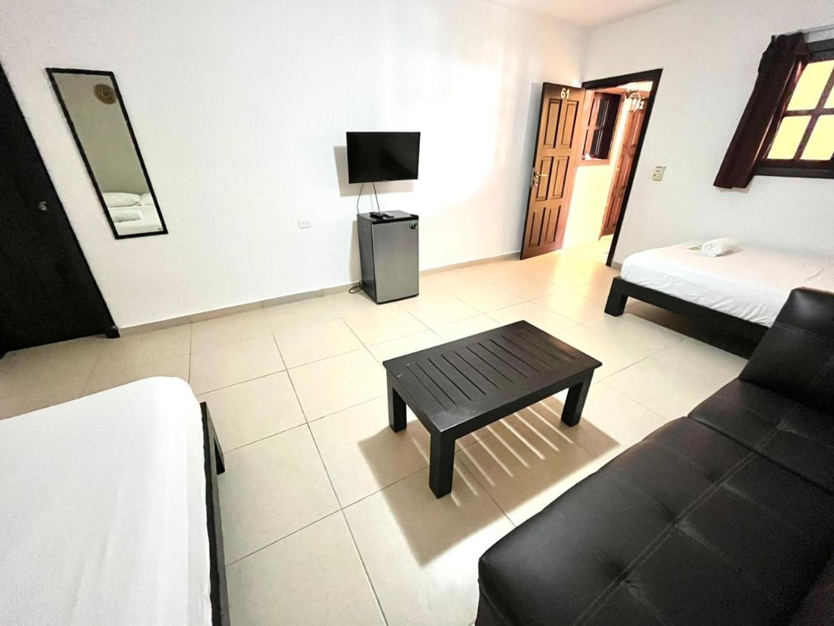 We Playa Hotel Playa del Carmen Kültér fotó