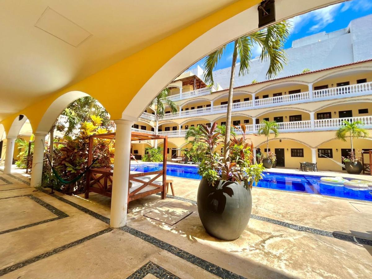 We Playa Hotel Playa del Carmen Kültér fotó