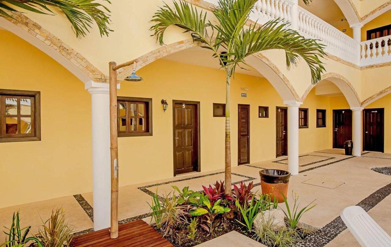 We Playa Hotel Playa del Carmen Kültér fotó
